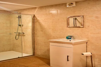 Scheune in Cotswolds mit eigenem Whirlpool