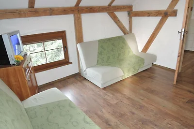 Twee-onder-een-kap woning, Ledzin