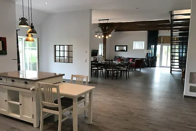 Ferienhaus in Jade mit Schwimmbecken