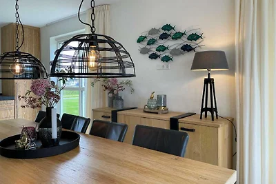 Schöne Villa mit Wellness