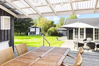 8 Personen Ferienhaus in Nykøbing Sj