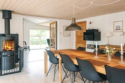 10 Personen Ferienhaus in Glesborg-By Traum