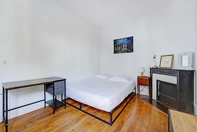 Elegant appartement met 1 slaapkamer en 4 sla...