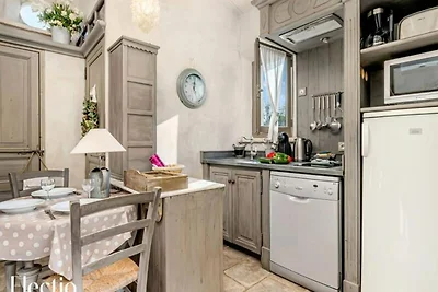 Appartamento a Oppède con piscina riscaldata