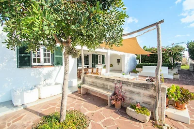 Villa in Menorca mit privatem Pool und Garten