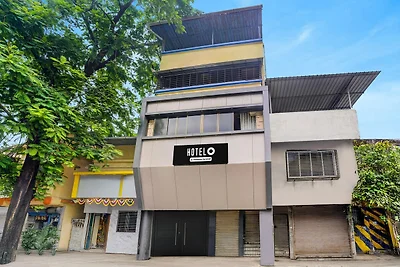 Super Hotel O Ambedkar Chowk Ulhasnagar