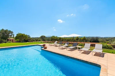 Casa di campagna vicino alla spiaggia di Cala...