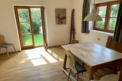 Ferienwohnung mit 2 Schlafzimmer