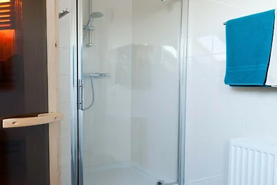 Vrijstaande woning in Vlagtwedde met sauna