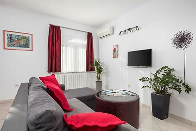 Wohnung in Kraljevica in der Nähe von Rock...