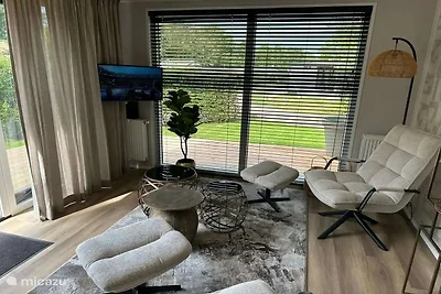 Chalet de Blauwe Regen met Zonneterras