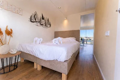 Hausboot mit Dachterrasse