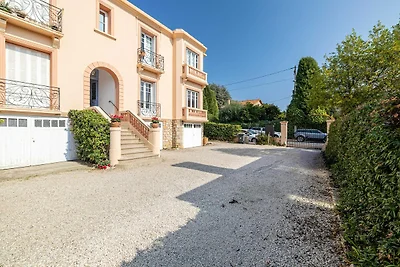 Warmes Apartment – 2BR/6P – Cannes/Strandnähe