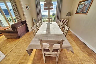 Ferienhaus in Plouhinec mit Terrasse