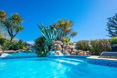 Holiday home in Pignans with swimming pool