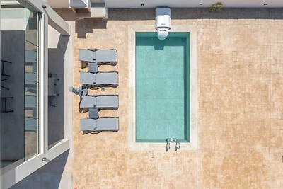 Villa in Mariou mit Pool und Ausblick