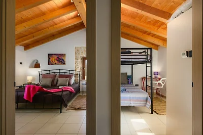 Villa in Rakalj mit Schwimmbecken