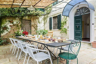 Villa in Chianacce met zwembad