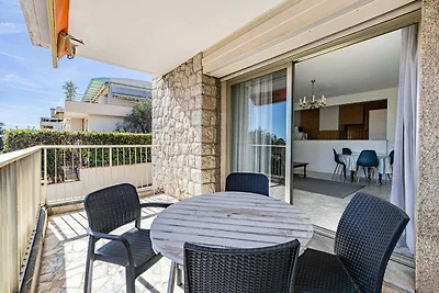 Helles Studio mit Parkplatz in Strand- und...