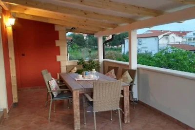 Apartments Dea & Paula - Classic Two Bedroom ...