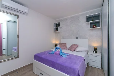 Apartment Papilio  - Two Bedroom Apartment wi...