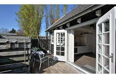 Gemütliches Ferienhaus in Strand und...