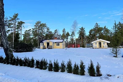 4 Sterne Ferienhaus in NORRTÄLJE-By Traum