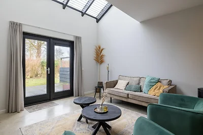 Ferienhaus in Vrouwenpolder am Strand