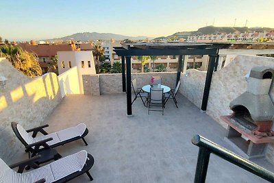 Penthouse-Wohnung mit Blick in Strandnähe