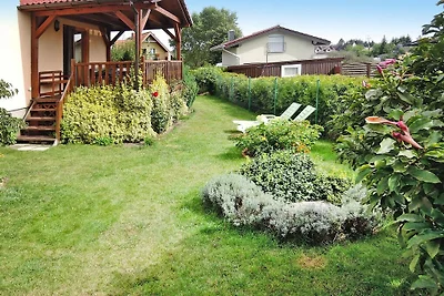 Ferienhaus in Dargobadz mit umzהuntem Garten