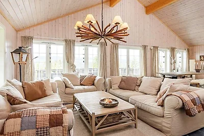 11 Personen Ferienhaus in Fåvang-By Traum