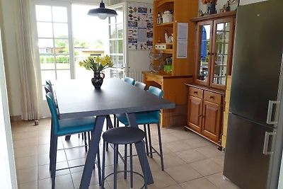 Ferienhaus mit privatem Außenpool, Gouesnac'h
