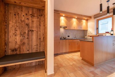 Bonito apartamento con balcón en el corazón d...