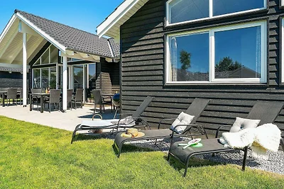16 Personen Ferienhaus in Hasselberg