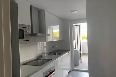 Incantevole casa vacanze con piscina comune