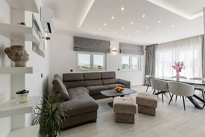 Scenic Kastel Luksic Apartments - Two Bedroom...