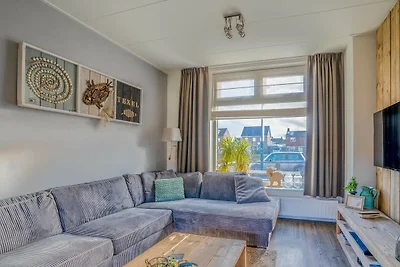 Modern eingerichtetes Ferienhaus für 5 Person...