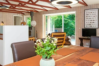 4 person holiday home in Glesborg-By Traum