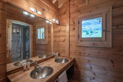 Chalet in Alpe d'Huez in der Nähe der...