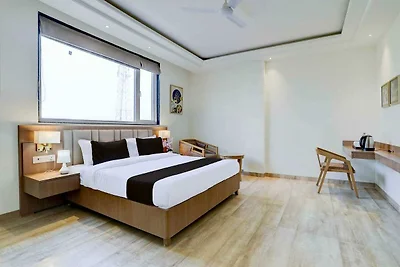 Supercollectie O Indiranagar
