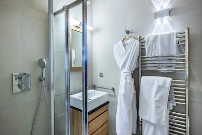 5 Zimmer für 8 Personen