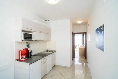 Villa Samba - Studio Apartment with Balcony a...