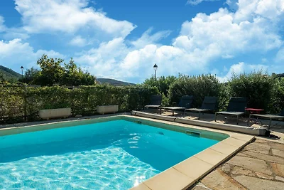 Villa accogliente con piscina privata