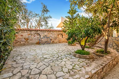 Gemütliche Wohnung in Porto Rafti
