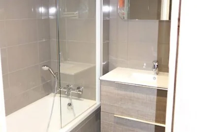 Studio für 4 Personen