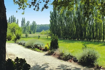 Landhaus mit privater Terrasse, Beaucaire