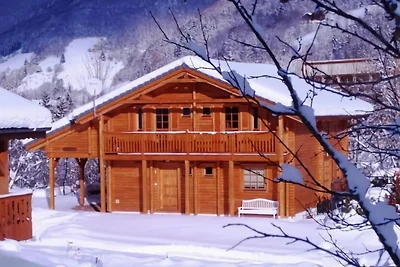 Spazioso chalet con sauna a...