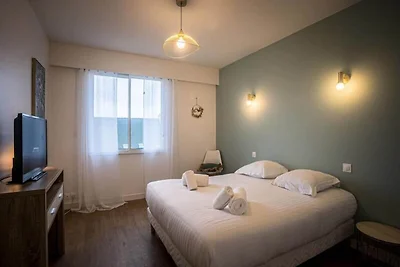 Ty Ewano · Schönes Haus mit Meerblick in...