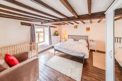 Gemütliches Ferienhaus in Cherain mit...