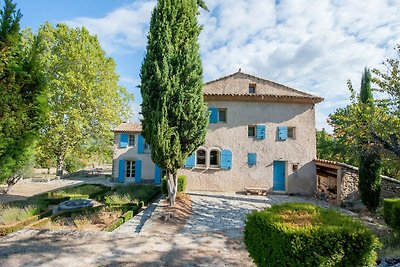 Bastide con piscina e vista panoramica